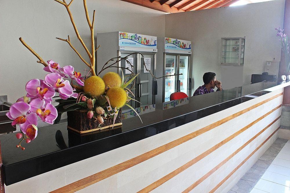 Mirah Hostel Legian Eksteriør bilde