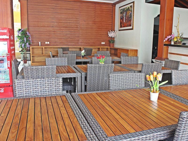 Mirah Hostel Legian Eksteriør bilde
